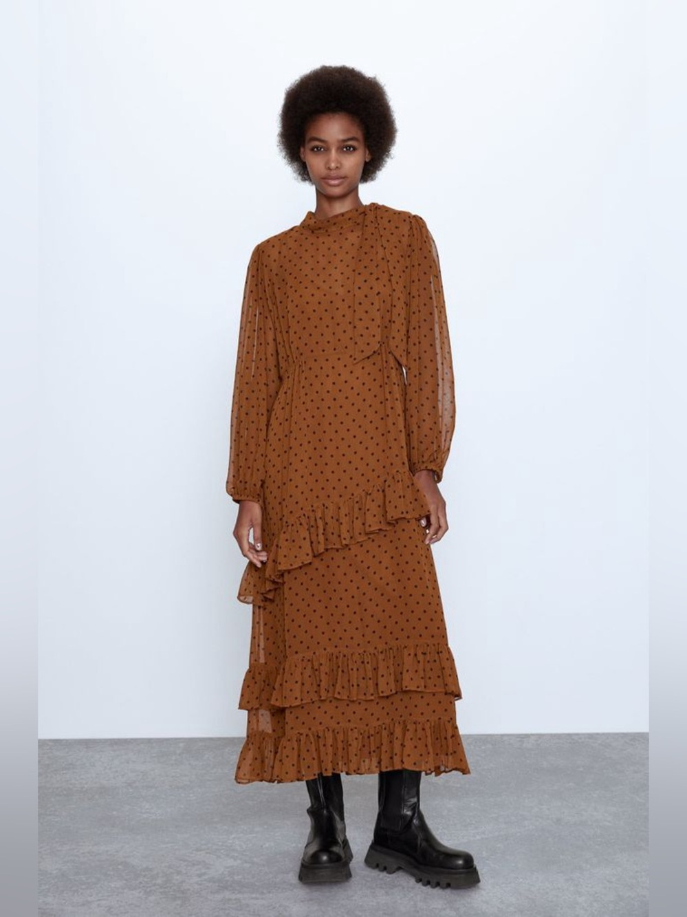 Zara Ruffles Polka Dot Maxi Dress size XS in Tabacco Brown NWT!
Bloggers fav!